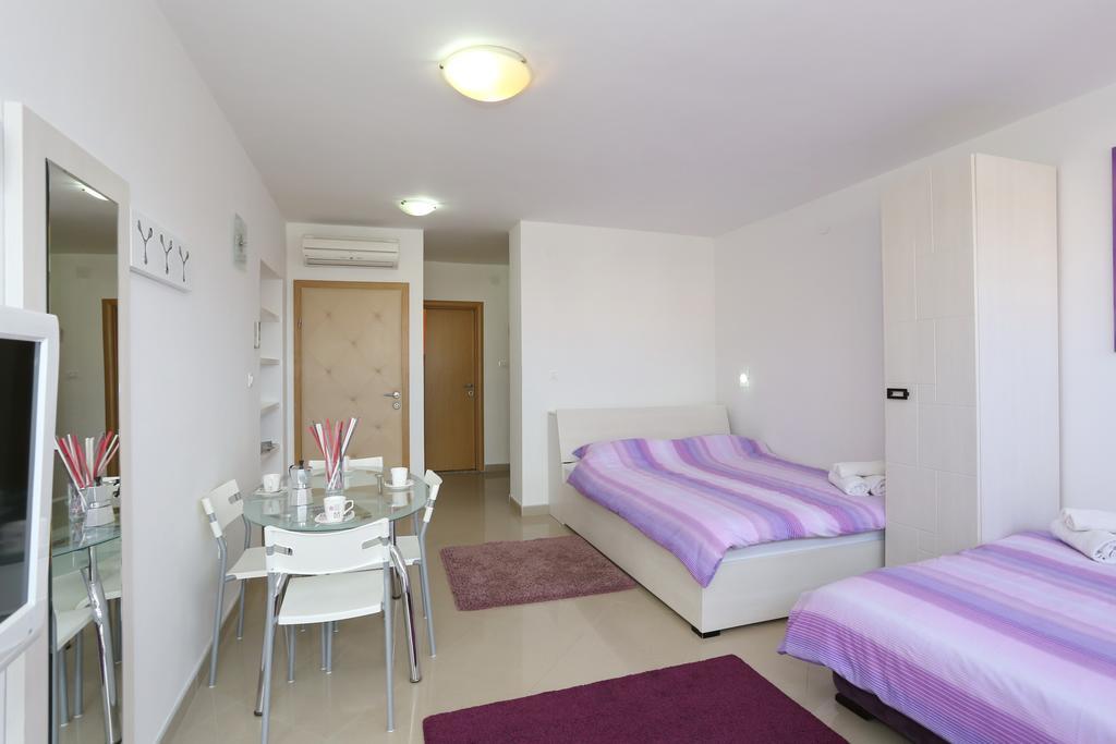 זאדאר Luxury Town Center Apartments חדר תמונה