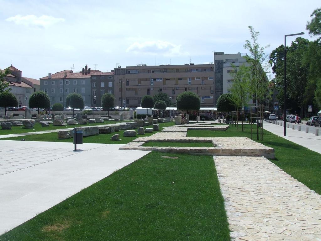 זאדאר Luxury Town Center Apartments חדר תמונה